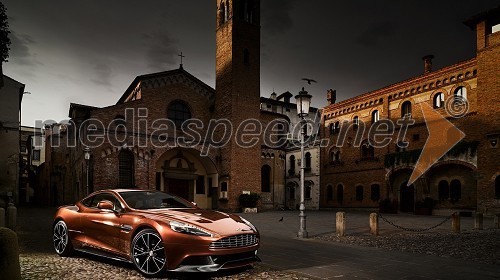 Aston Martin Vanquish 2012