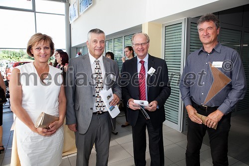 Nives Cesar, Ars Cesar, Franc Matjaž-Tičo Zupančič, predsednik Organizacijskega odbora Terra Parzival, Karl-Erik Norrman, generalni sekretar Evropskega kulturnega parlamenta ter Zvone Es, MBI d.o.o.