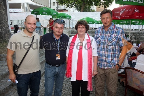 Matevž Frangež, poslanec SD, ..., Barbara Weiler, poslanka EU in Borut Pahor, predsednik SD