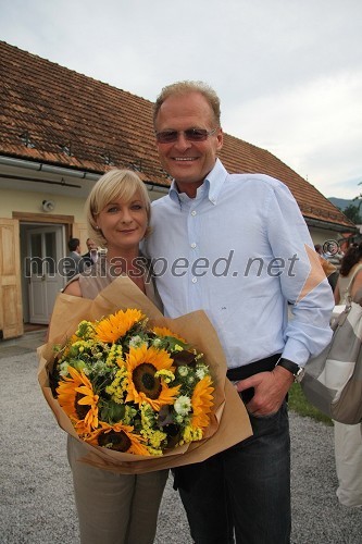 Sonja Poljanšek - Škrabec, lastnica Welness centra Sunny in soprog Janez Škrabec, direktor podjetja Riko d.o.o.