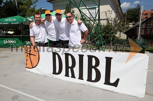 Klemen Grešak, Enej Kirn, Miha Mirt, Matic Košak, organizatorji 10. turnirja ulične košarke DRIBL 2012

