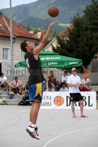 	10. turnir ulične košarke DRIBL 2012