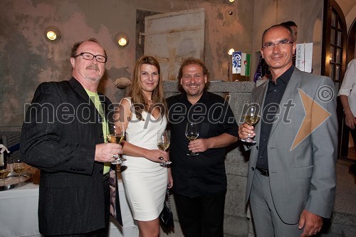 TOmaž Domicelj, glasbenik, Janja Lamberger, Darko Brlek, direktor Festivala Ljubljana in Marko Boštjančič, član uprave Telekom Slovenije