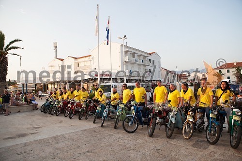 Klub ljubiteljev starih vozil MOPED