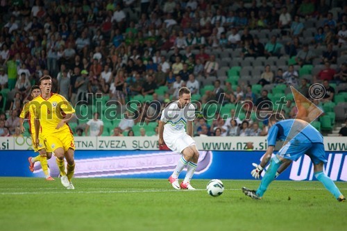 Vlad Chiriches, nogometaš, TIm Matavž, nogometaš in  	Bogdan Lobont, nogometaš