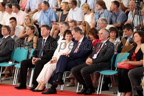 Franci Bogovič, minister za kmetijstvo, Barbara Miklič Türk, njen mož dr. Danilo Türk, predsednik Republike Slovenije in Janez Erjavec, direktor Pomurskega sejma