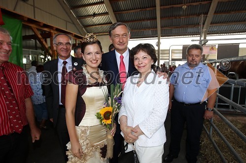 Martina Baškovič, Vinska kraljica Slovenije 2012, dr. Danilo Türk, predsednik Republike Slovenije in njegova soproga Barbara Miklič Türk