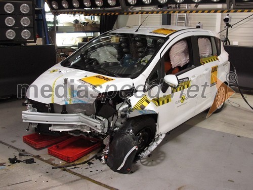 Ford B-Max s petimi zvezdicami na crash testu