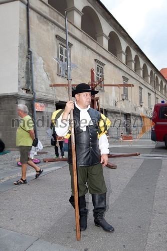 Srednjeveški tabor