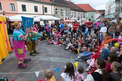 Teater Cizamo: predstava za otroke Skoraj najboljši cirkus in animacija Cirkuške delavnice