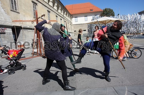 Srednjeveška tržnica