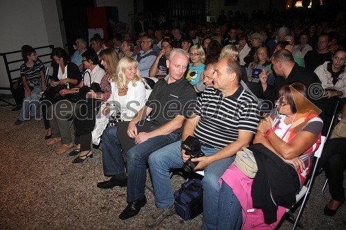 Marija Burnač, soprog Danilo Burnač, direktor podjetja Mariborski Vodovod, ... in ...