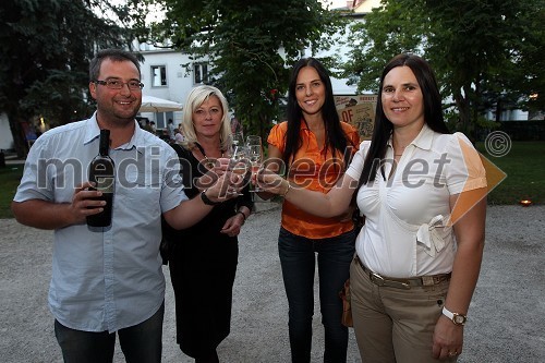 Gregor Mulec, vinogradništvo Mulec, Tatjana Mileta, direktorica GIZ Stari Maribor ter programska direktorica festivala Špasfest, Astrid Bah, podžupanja MOM ter mama Valerija Bah