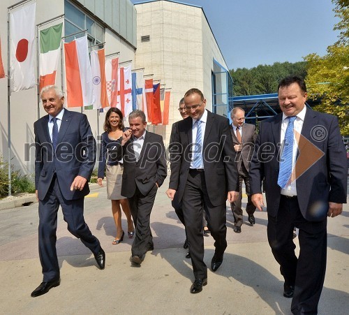 Mag. Franc Pangerl, direktor uprave Celjski sejem d.d.,  Andrej Vizjak, minister za delo, družino in socialne zadeve, Radovan Žerjav, minister za gospodarski razvoj in tehnologijo in Štefan Pavlinjek, predsednik Obrtne zbornice Slovenije