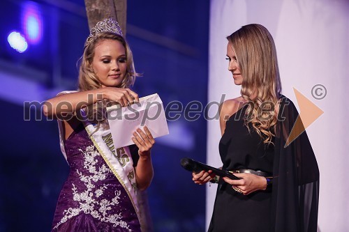 	Rebecca Kim Lekše, Miss Earth Slovenije 2011 in Jerneja Podbevšek Zhembrovskyy, voditeljica prireditve