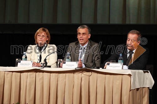 Dr. Marjana Šijanec Zavrl, gradbeni inštitut ZRMK, mag. Črtomir Remec, predsednik Inženirske zbornice Slovenije in ...