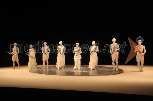 Maribor 2012 – EPK, plesna predstava Tobari