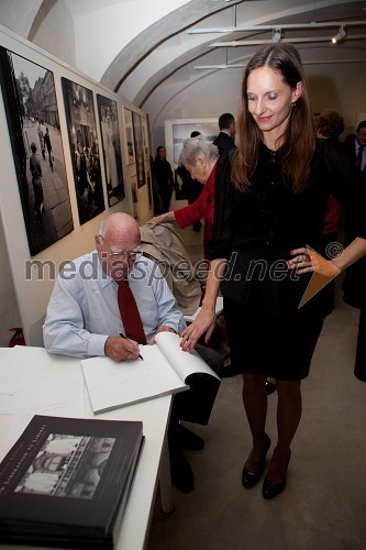 Erich Lessing, fotograf in avtor razstave Evropa, Evropa ter Nataša Kos, pomočnica programskega direktorja Zavoda Maribor 2012 - EPK