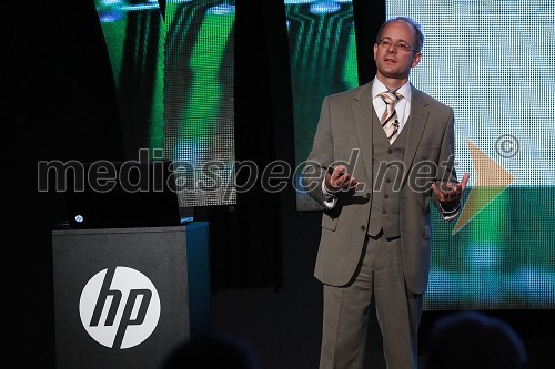 Werner Dorfmeister, Hewlett-Packard