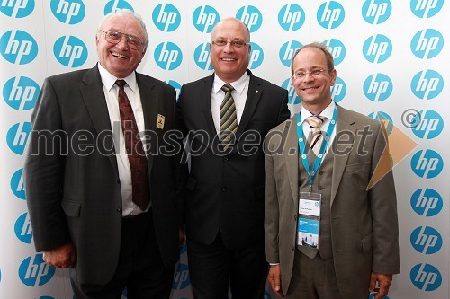 Franc Rode, inžiner in izumitelj HP-35 žepnega kaluklatorja, Iztok Klančnik, direktor HP Slovenija, Werner Dorfmeister, Hewlett-Packard