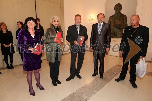 Jana Mlakar, Alja Predan, umetniška direktorica Festivala Borštnikovo srečanje, Aleš Jan, Miha Ješe in Marko Črtarič
