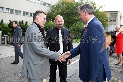 Prof. dr. Danijel Rebolj, rektor Univerze v Mariboru, prof. dr. Niko Samec, dekan Fakultete za strojništvo UM in dr. Danilo Türk, predsednik RS