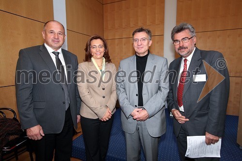 Milan Mikl, podžupan MOM, dr. Suzana Žilič Fišer, generalna direktorica Zavoda Maribor 2012 - EPK, prof. dr. Danijel Rebolj, rektor Univerze v Mariboru in Laszlo Komlosi, University of Pecs