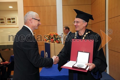 Prof. dr. Franc Janžekovič, Fakulteta za naravoslovje in matematiko
Univerze v Mariboru in prof. dr. Danijel Rebolj, rektor Univerze v Mariboru
