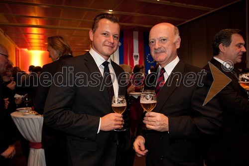 Georg Doppelhofer, direktor Žurnala in Klemens Nowotny, predsednik uprave Raiffeisen Banka d.d.