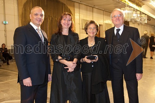 Damjan Damjanovič, direktor Slovenske filharmonije, Branka Strmole Ukmar, Eva Kummer in Kristijan Ukmar, nekdanji ravnatelj SNG Opera, Balet Ljubljana