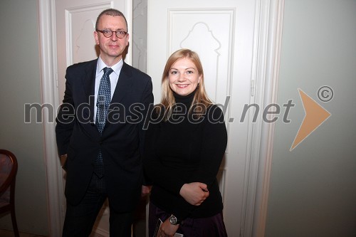 Dr. Matthias Weniger, kustos Bavarskega narodnega muzeja in Joanna Bertoncelj, Pokrajinski muzej Maribor