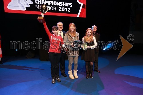 Garry Kasparov, Goryachkina Aleksandra, Schut Lisa, Severina Maria, ...