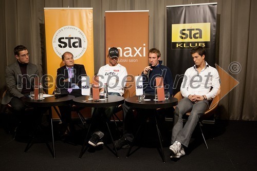 Gregor Krušič, vodja pisarne TZS, Marko Umberger, predsenik TZS, Blaž Kavčič, tenisač, Gregor Žemlja, tenisač in Aljaž Bedene, tenisač