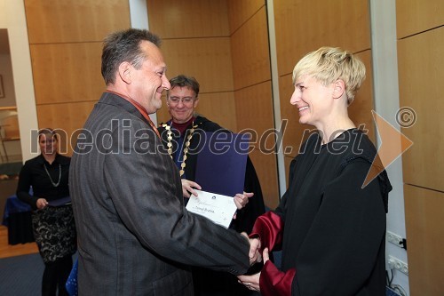 Dr. Tomaž Bratina, Filozofska fakulteta Univerze v Mariboru in prof. dr. Mihaela Koletnik, prodekanka Filozofske fakultete Univerze v Mariboru