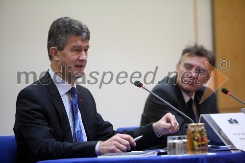 Prof. dr. Harald Kainz, rektor TU Graz in prof. dr. Danijel Rebolj, rektor Univerze v Mariboru