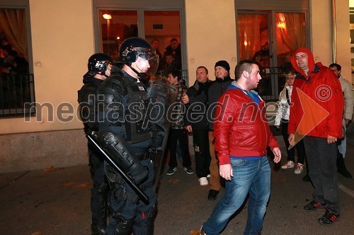 Protesti na Trgu Svobode v Mariboru