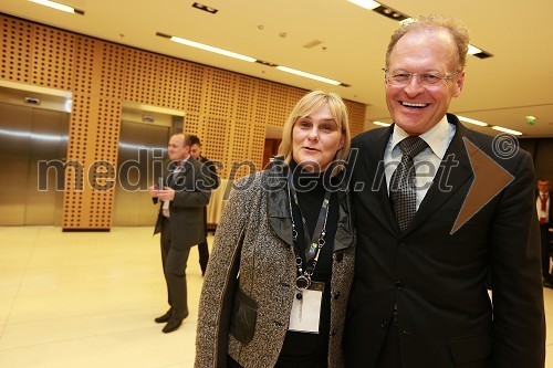 Darja Radič, Janez Škrabec, direktor podjetja Riko d.o.o.