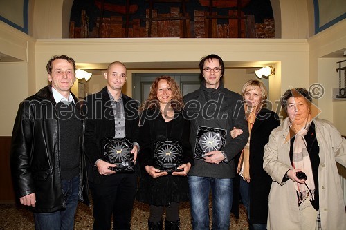 Janko Čretnik, direktor Festivala evropskega in mediteranskega filma v Piranu; Matic Majcen, član žirije; dr. Maja Bogojevič, članica žirije; Goran Ivaniševič, član žirije; Branka Čretnik, vodja distribucije in marketinga pri podjetju Cenex d.o.o.; Dragica Petrovič, režiserka in producentka