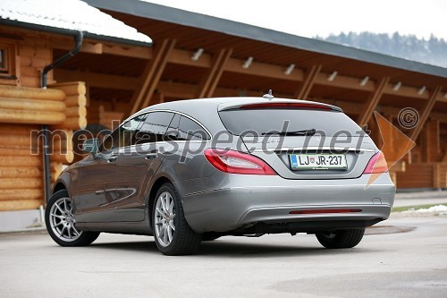 Mercedes Benz CLS shooting brake