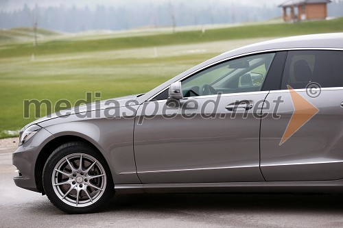 	Mercedes Benz CLS shooting brake