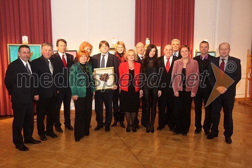 Člani RC Maribor Lent: Saša Mikić; Rado Wutej; 
Matjaž Ješovnik; Rolanda Fornezzi; Vera Zemljič; Darko Gojčič; Nina 
Kolenc; Ida Baš; Borut Bizjak; Zlatko Kauran; Danijel Lorbek; Barbara 
Ambrož; Boštjan Bizjak; Vlado Karažinec