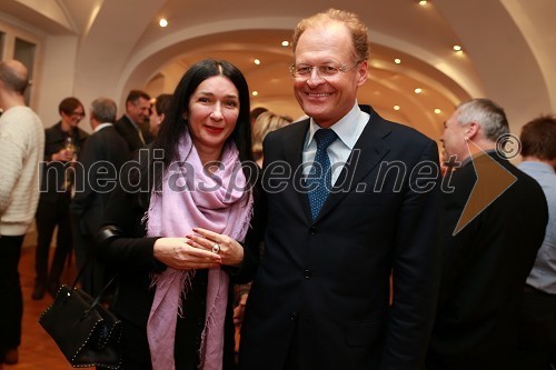 Zdenka Badovinac, direktorica Moderne galerije in Muzeja za sodobno umetnost Metelkova; Janez Škrabec, direktor podjetja Riko d.o.o.