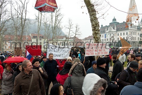 1. slovenska vsesplošna vstaja naroda proti oblasti