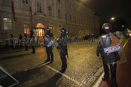 5. Mariborska vstaja pod geslom Pometimo jih vun