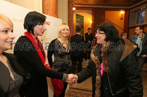 Melita Berzelak, glavna in odgovorna urednica revije Jana; mag. Lilijana Kornhauser Cerar, pediatrinja in Slovenka leta 2007