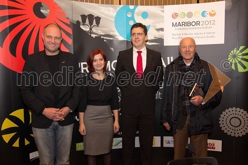 Mitja Čander, programski direktor javnega zavoda EPK Maribor 2012; Maja Brodschneider Kotnik; urednica knjige Prestolnica; Božidar Novak, partner, svetovalec SPEM Komunikacije in avtor knjige Prestolnica; Božo Dimnik, lobist