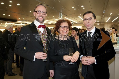 Matej Filipčič, režiser; Nela Malečkar, Mladinska knjiga; Alan Hranitelj, modni oblikovalec