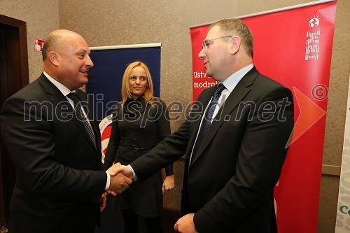 Iztok Klančnik, direktor HP Slovenija; mag. Ajša Vodnik, izvršna direktorica Ameriške gospodarske zbornice (AmCham); Roman Koritnik, generalni direktor IBM Slovenija