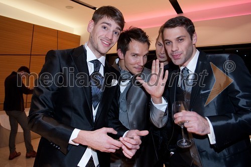 Marko Šobot, mister Slovenije 2012 za mistra international; Peter Klinc, Mister Slovenije 2009; Bojan Ilijanič, mister Universe 2010