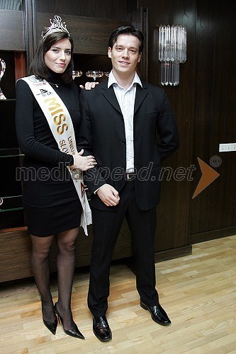 Nataša Pinoza, Miss Universe Slovenije 2006 s fantom Iztokom